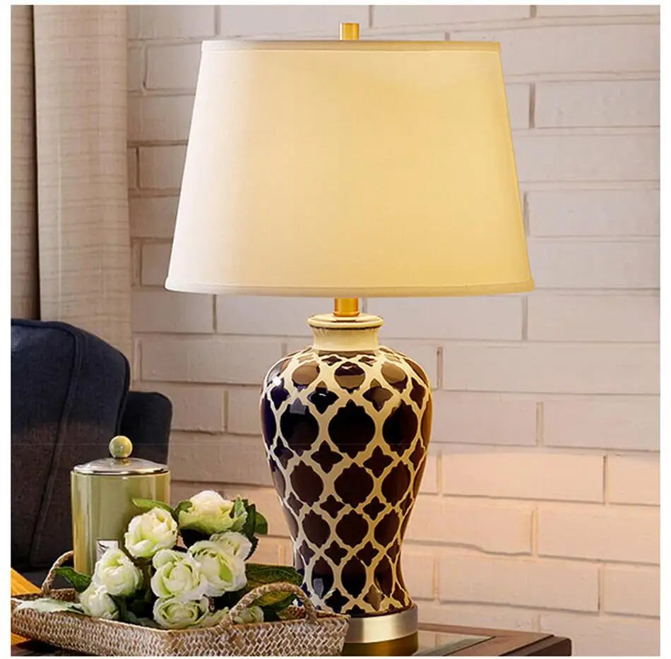 Classical Blue Ceramic Lamp Bedroom Bedside Table Lighting Living Room Study Home Decor Blue and White Porcelain Desk Lamp